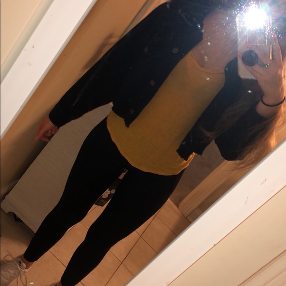 Black Cropped Jean Jacket - Picture 7 of 8